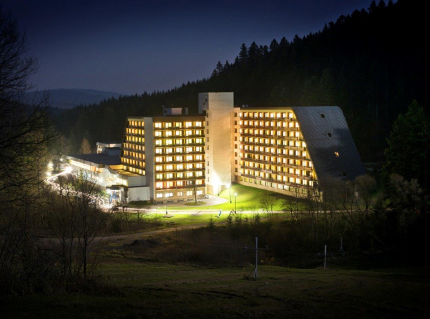 Hotel SOREA ĽUBOVŇA**